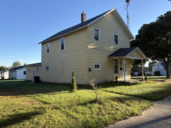 409 4th Street, Ludington, MI 49431