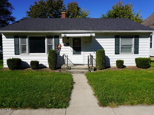 415 Gibbs Avenue, Wapakoneta, OH 45895