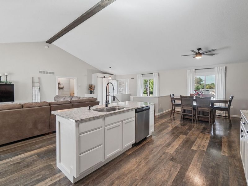 16030 Pusheta Road, Wapakoneta, OH 45895 Photo 20