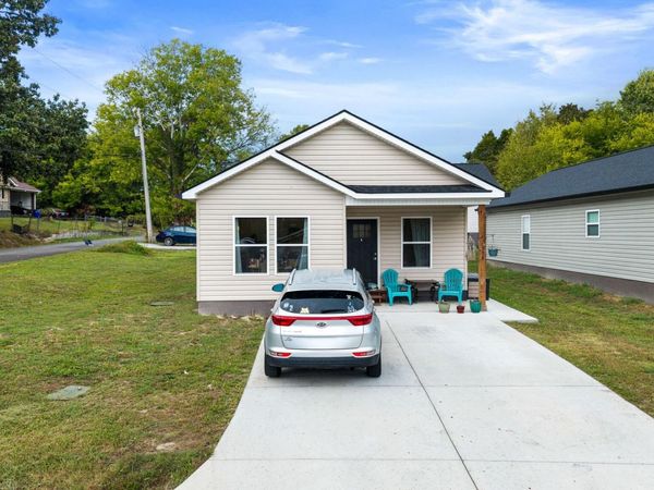 1598 Perry Street, Cleveland, TN 37311