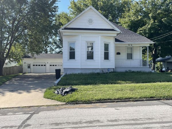 1010 E Jackson Street, Mexico, MO 65265