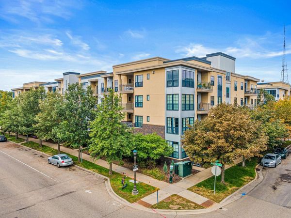 2565 Franklin Avenue, Unit 307, Saint Paul, MN 55114