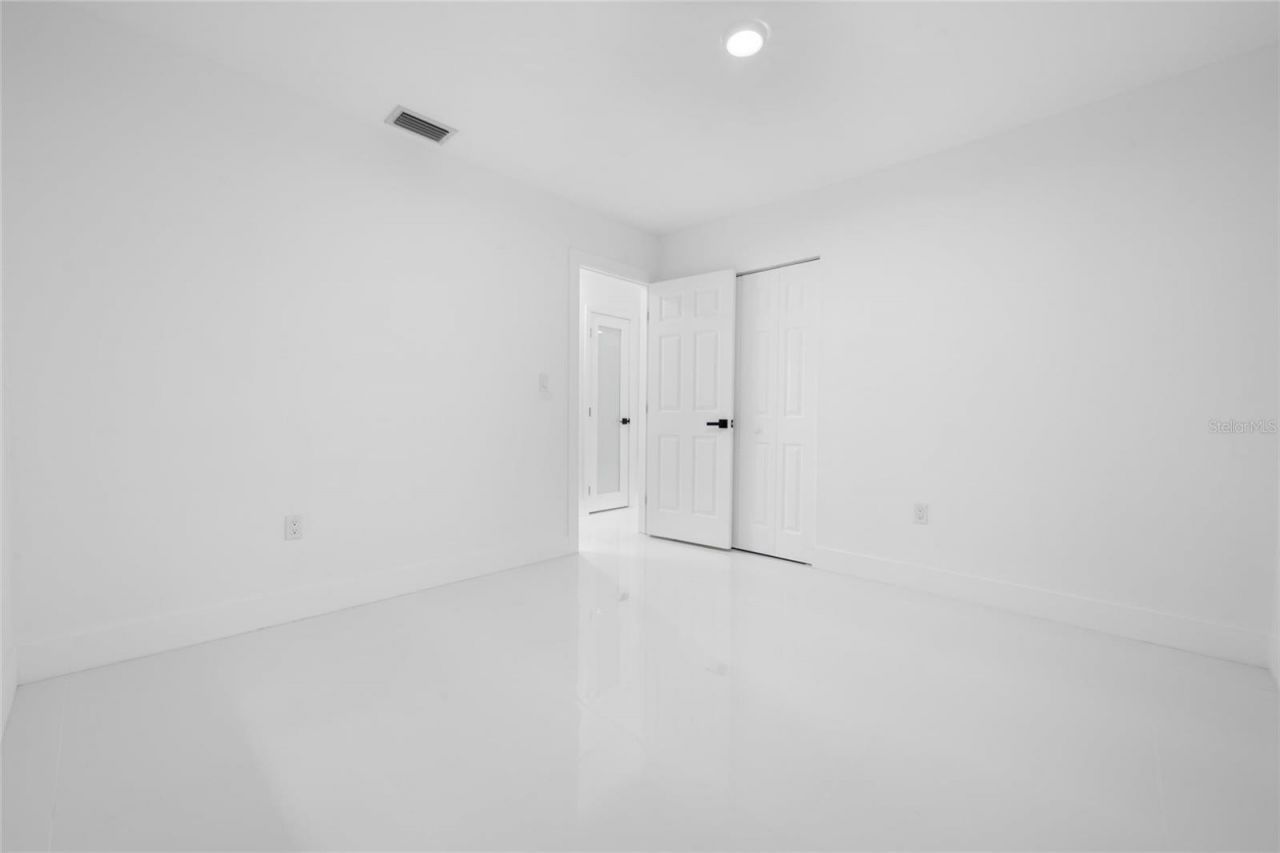 1112 SW 11th Avenue, Miami, FL 33129 Photo