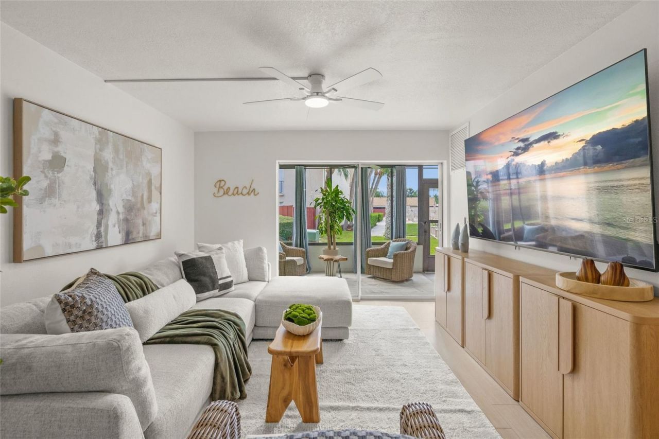 2609 Woodgate Lane, Unit K4, Sarasota, FL 34231 Photo