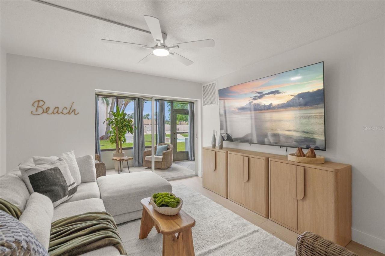 2609 Woodgate Lane, Unit K4, Sarasota, FL 34231 Photo
