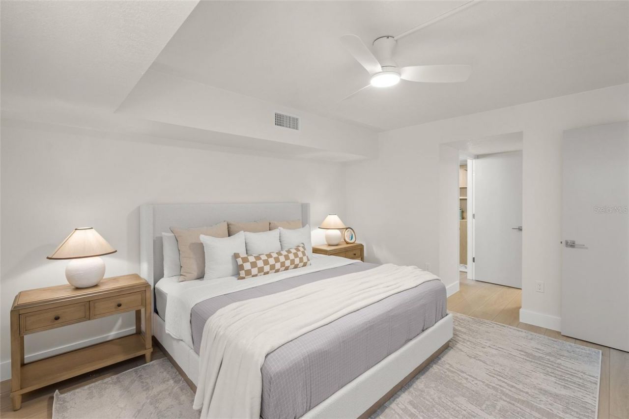 2609 Woodgate Lane, Unit K4, Sarasota, FL 34231 Photo
