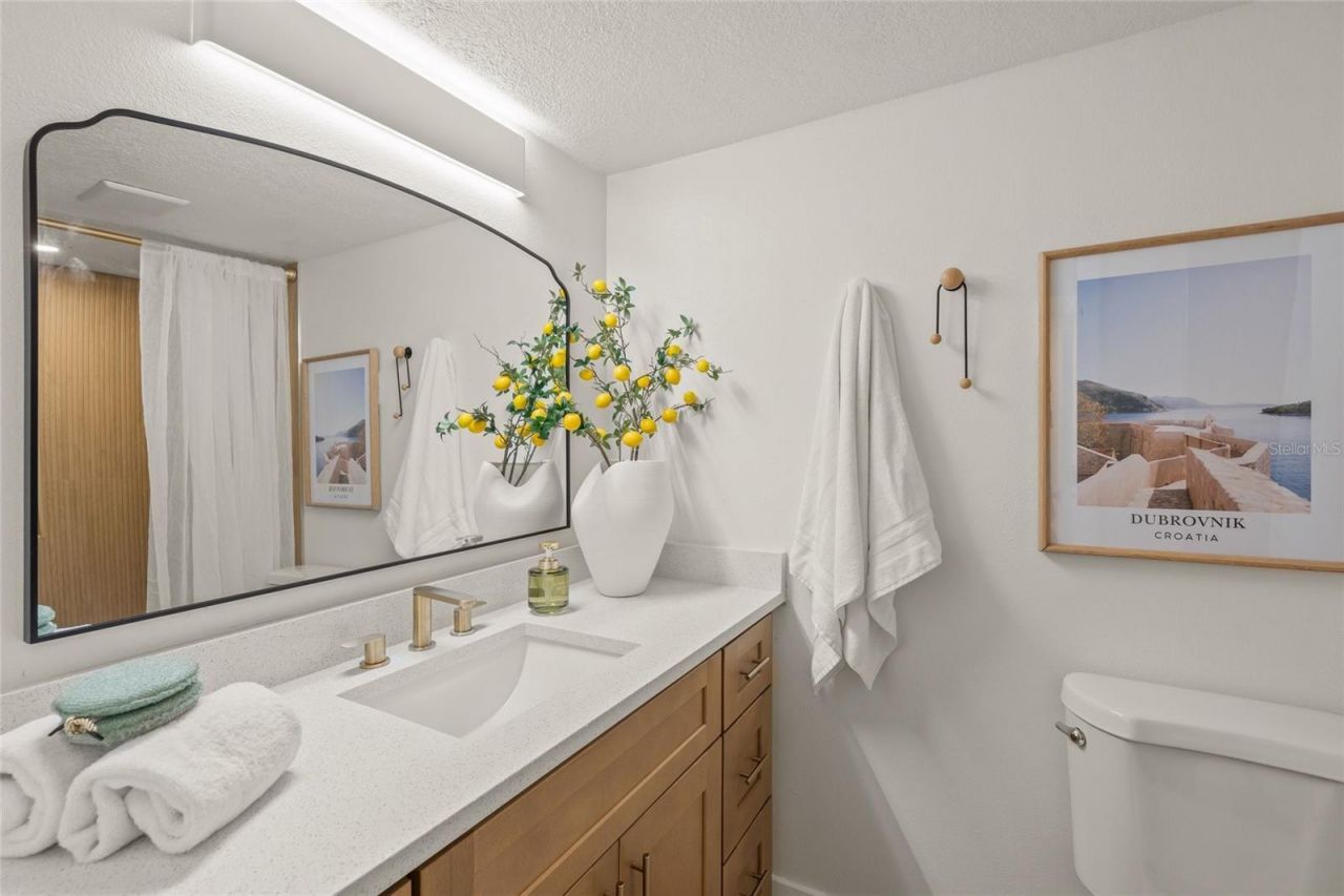 2609 Woodgate Lane, Unit K4, Sarasota, FL 34231 Photo