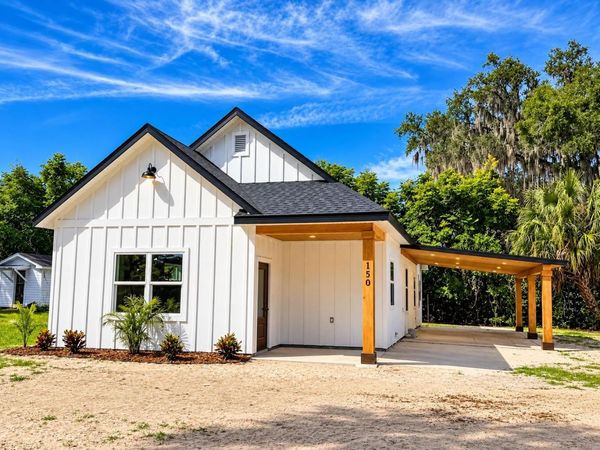 150 NW 2ND STREET, WILLISTON, FL 32696
