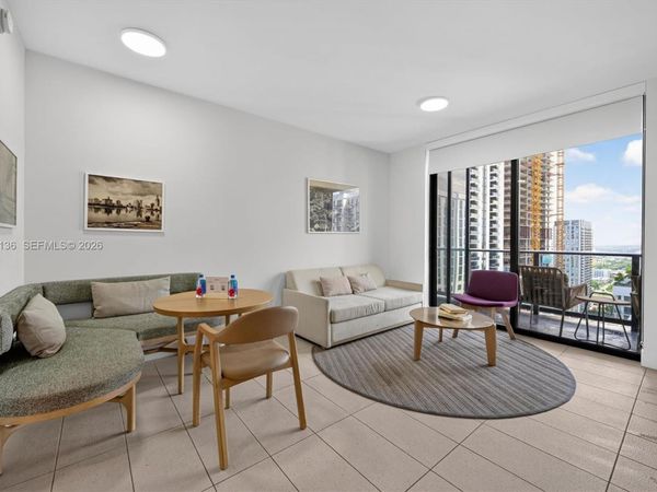 159 NE 6th St , Unit 3603, Miami, FL 33132