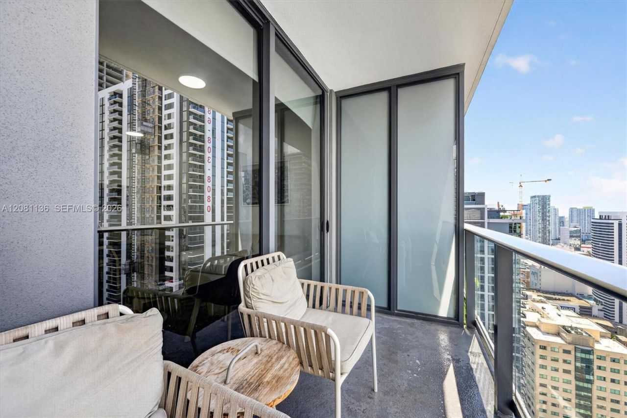 159 NE 6th St , Unit 3603, Miami, FL 33132 Photo