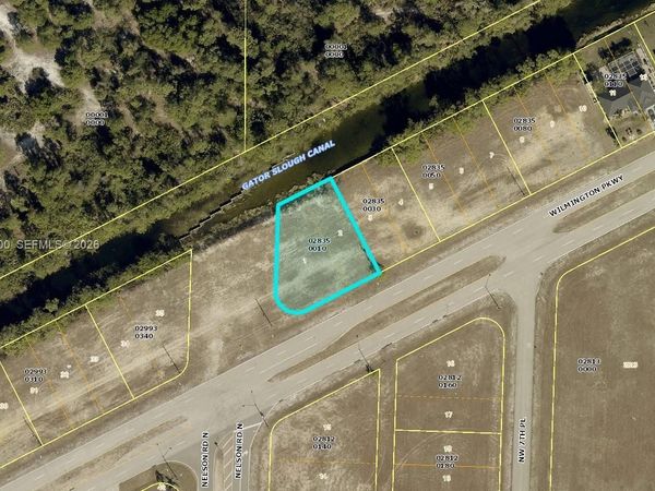 723 WILMINTON PKWY , Cape Coral, FL 33993