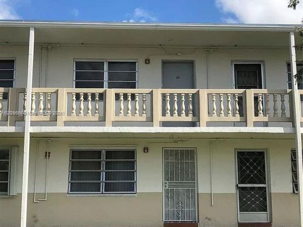 130 NE 202nd Ter , Unit S22, Miami Gardens, FL 33179