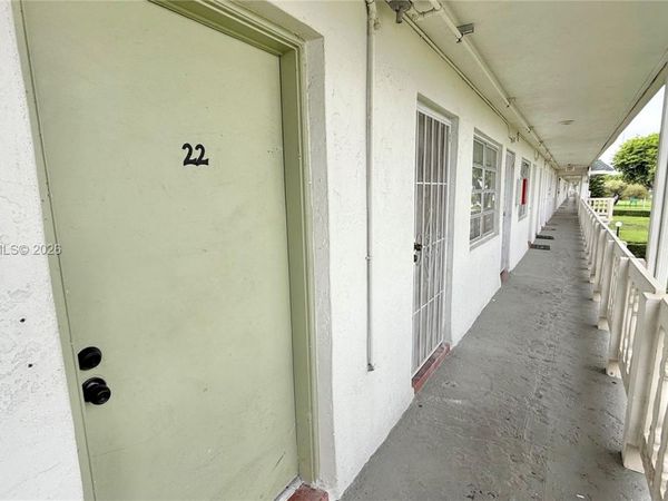 130 NE 202nd Ter, Unit S22, Miami Gardens, FL 33179