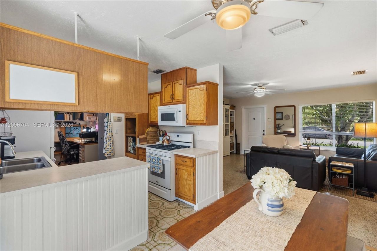 8730 SW 190th St, Cutler Bay, FL 33157 Photo