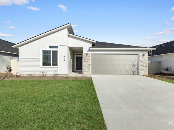 2451 W Tar Sands Dr, Kuna, ID 83634