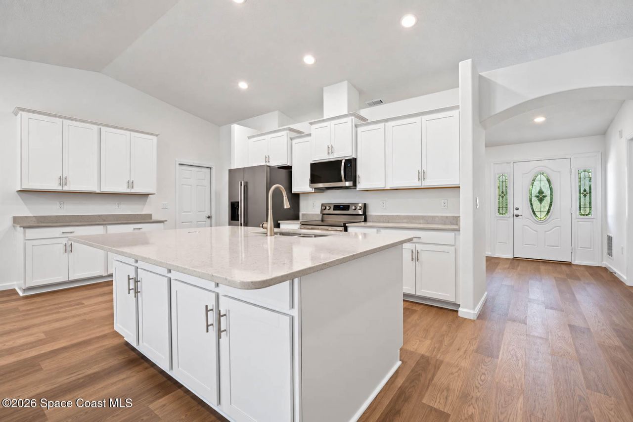 574 Garrett Street Sw, Palm Bay, FL 32908 Photo