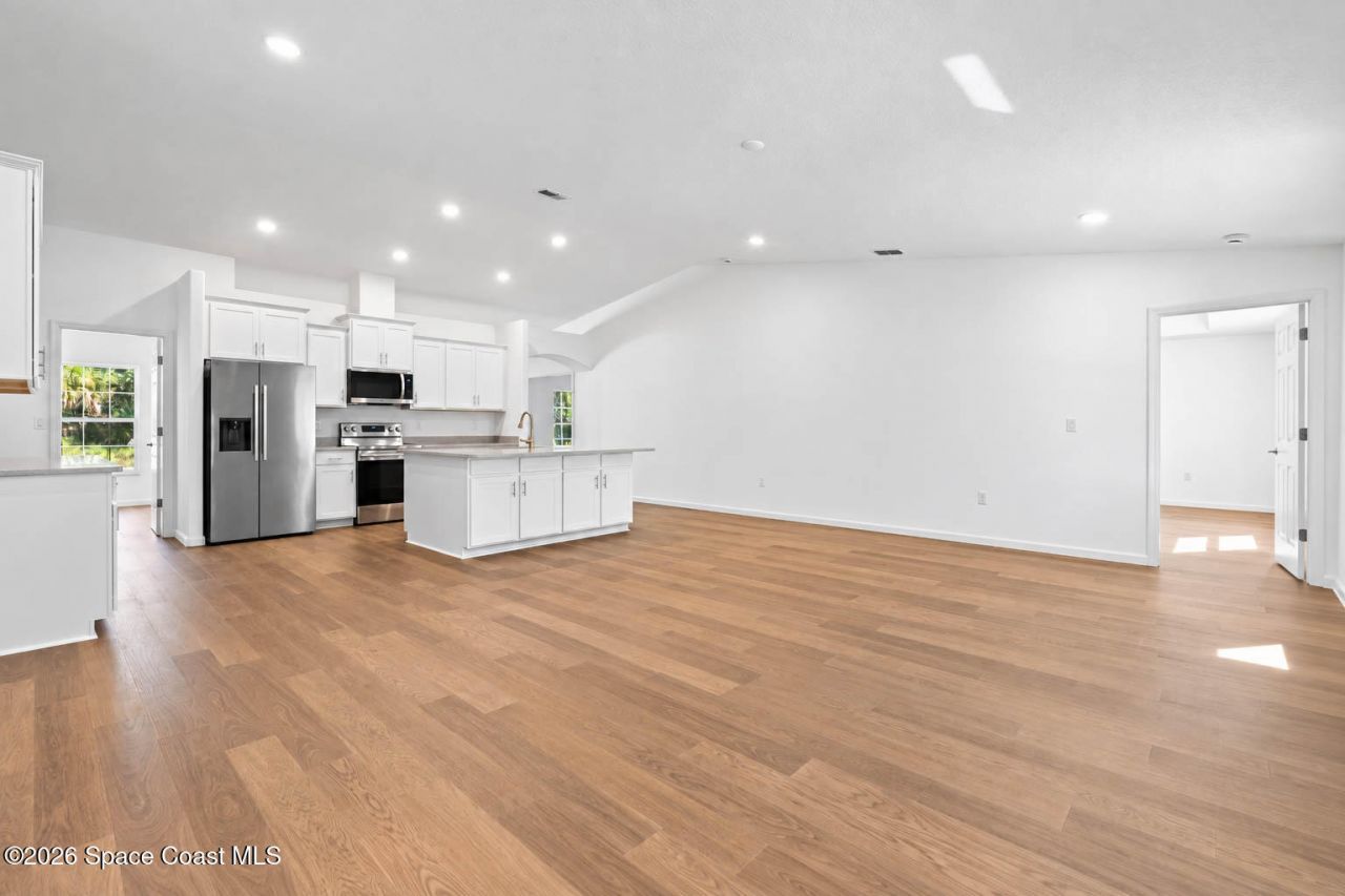 574 Garrett Street Sw, Palm Bay, FL 32908 Photo