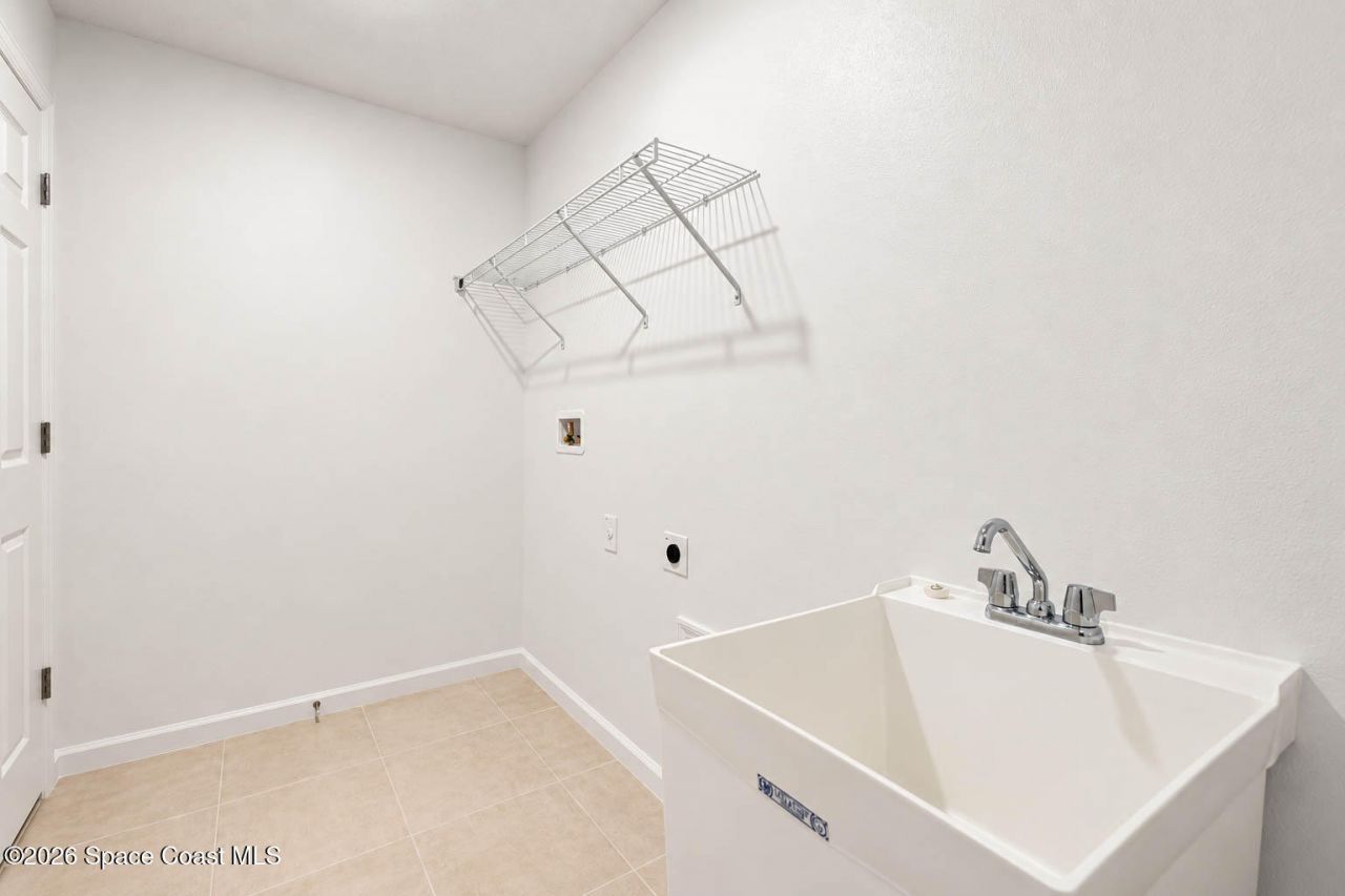 574 Garrett Street Sw, Palm Bay, FL 32908 Photo