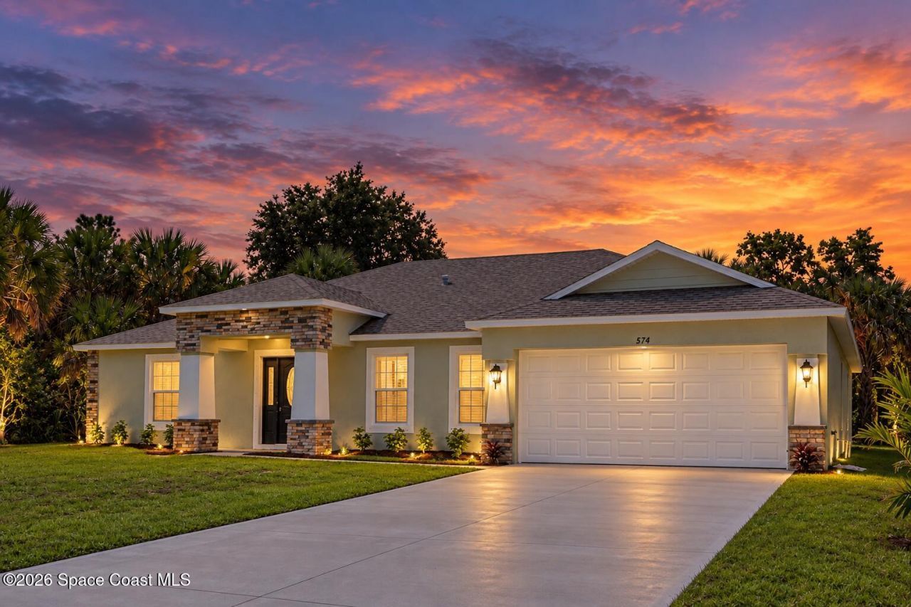 574 Garrett Street Sw, Palm Bay, FL 32908 Photo