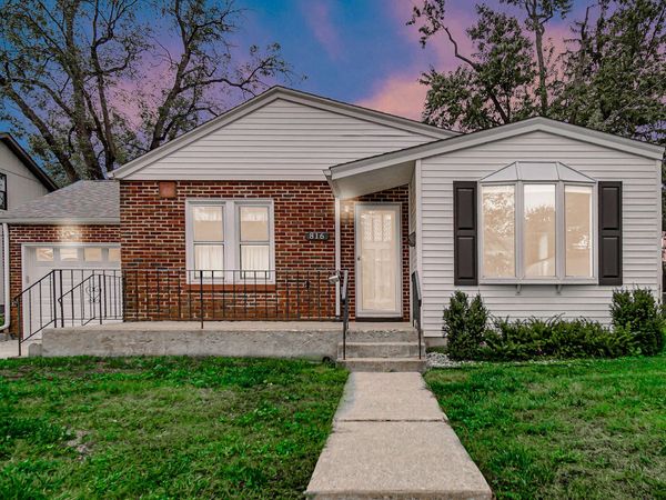 816 E Jefferson Street , Valparaiso, IN 46383