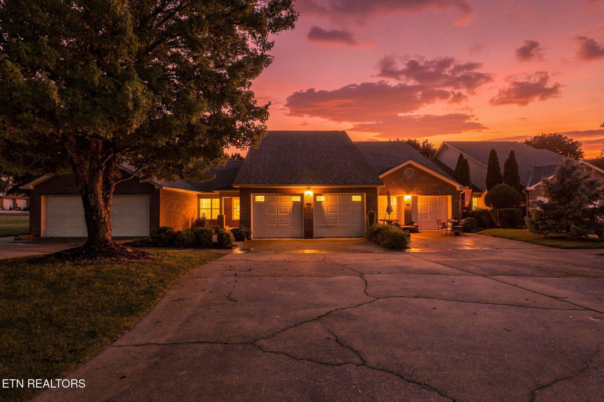 630 Sunrise Circle, Sevierville, TN 37862 Main Photo