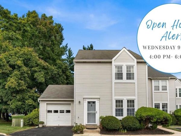 1 MAPLE DRIVE, CONSHOHOCKEN, PA 19428