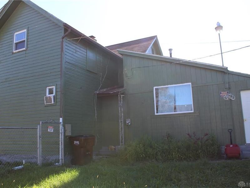 957 Selma Road, Springfield, OH 45505 Photo 3