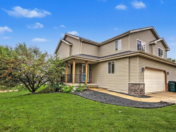 510 Nightingale Lane, Cottage Grove, WI 53527