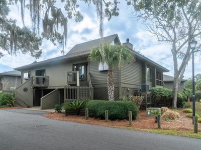 780 Summerwind Circle, Edisto Island, SC 29438