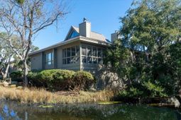 780 Summerwind Circle photo 4