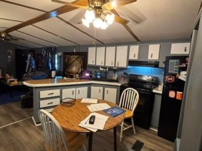 416 Sailfish Lane SE, New Philadelphia, OH 44663 Photo 8