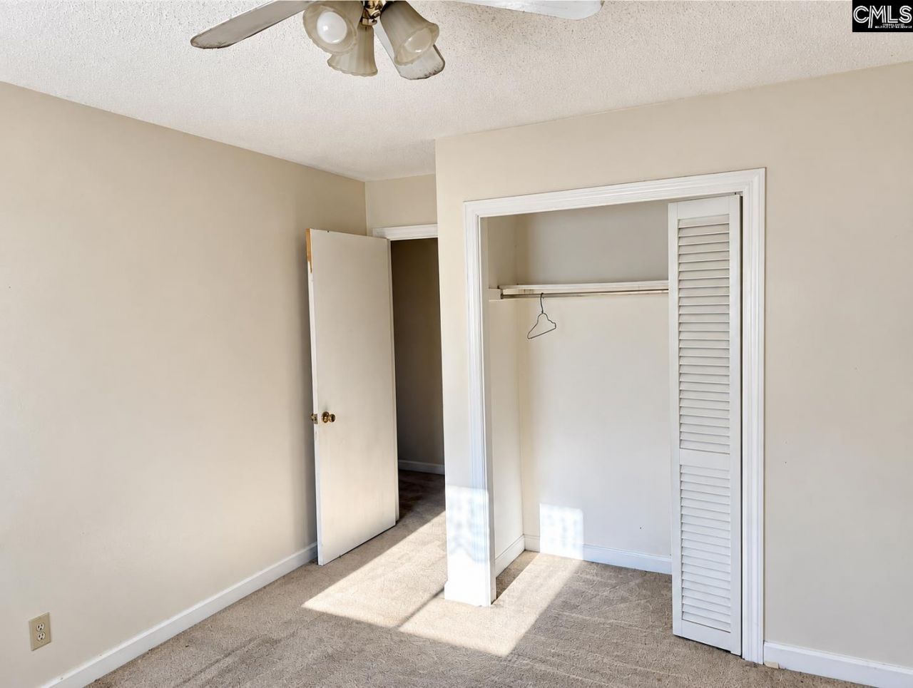 345 Marion Street Photo 24