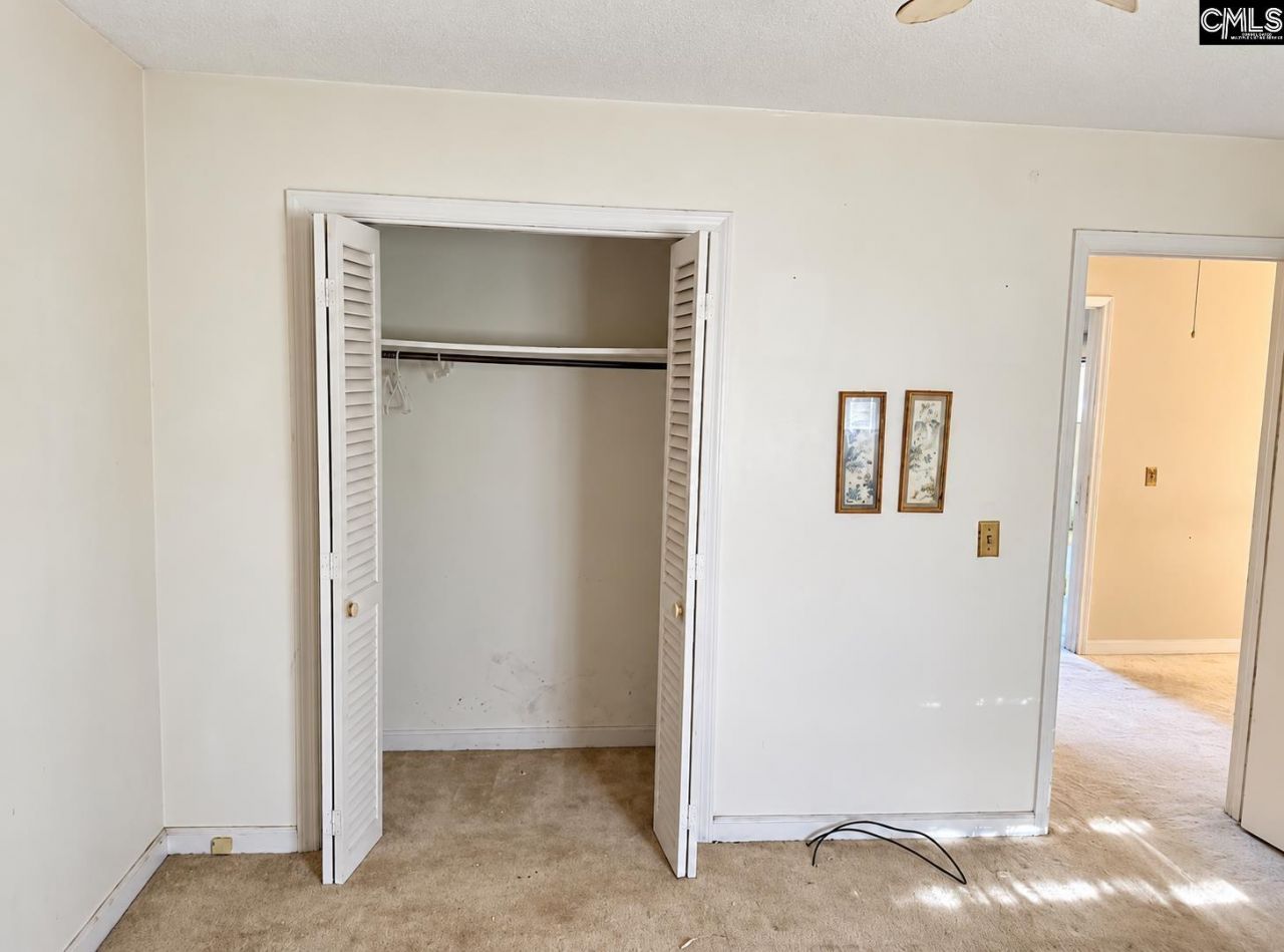 345 Marion Street Photo 26