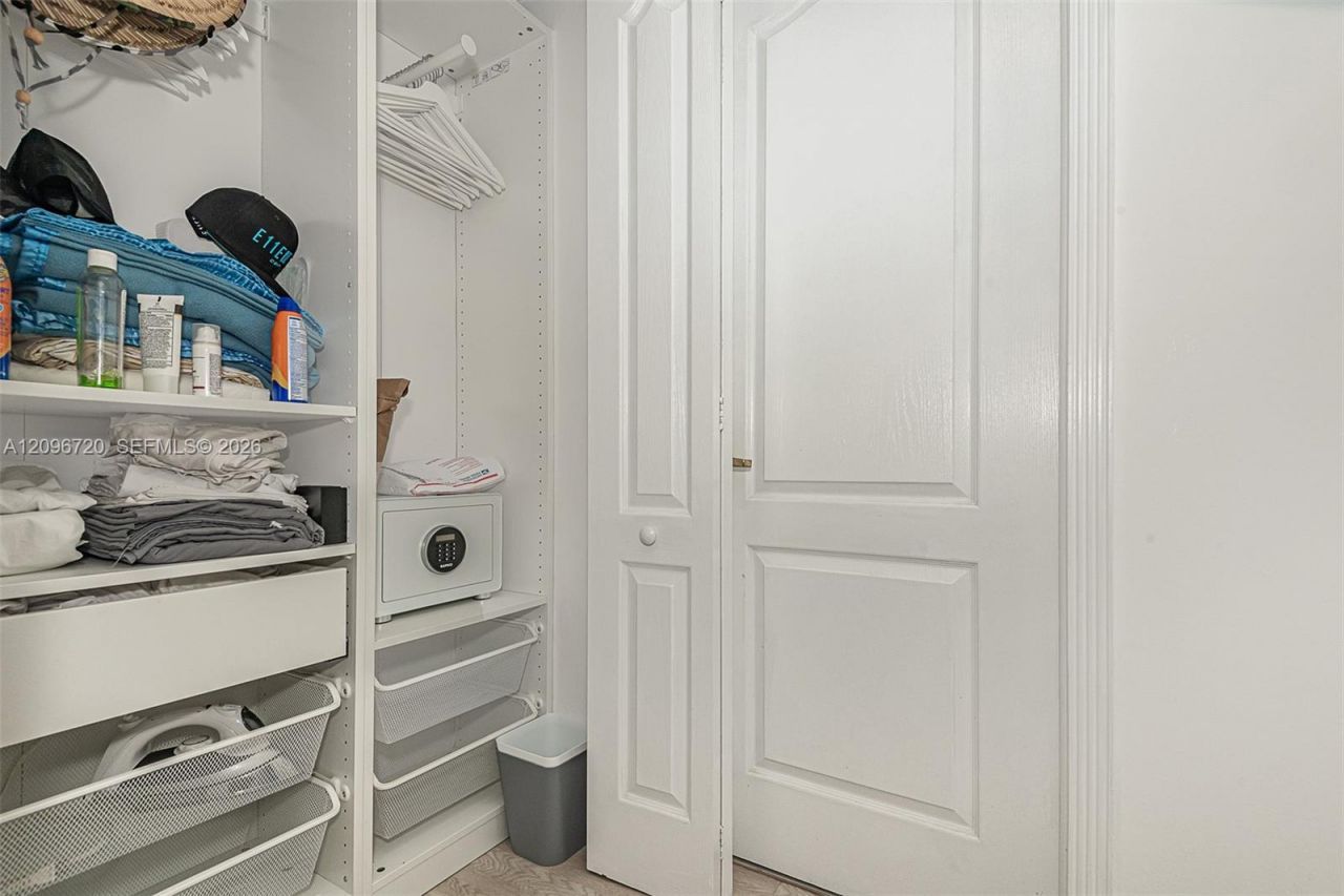 2301 Collins Ave, Unit 625, Miami Beach, FL 33139 Photo