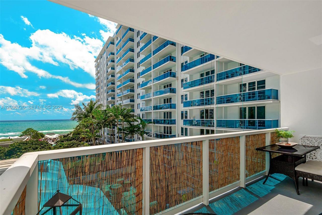 2301 Collins Ave, Unit 625, Miami Beach, FL 33139 Photo