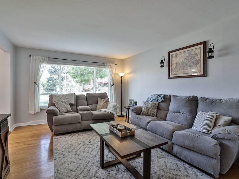 93 Mayo Circle, Newport, KY 41071 Photo 6