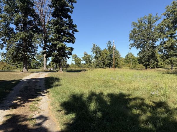 4219 Dahlia Road , Pinckneyville, IL 62274