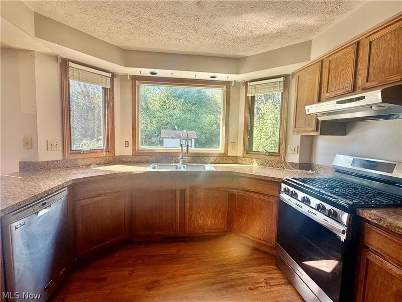 926 Fieldstone Drive, Kent, OH 44240 Photo 10
