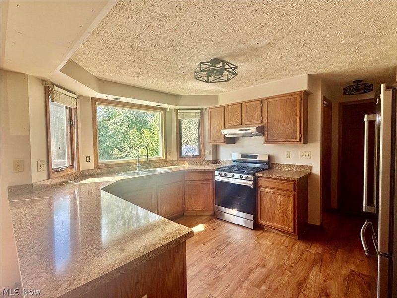 926 Fieldstone Drive, Kent, OH 44240 Photo 9