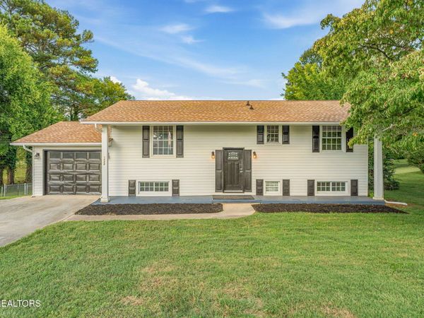 1024 Sky Blue Drive, Knoxville, TN 37923