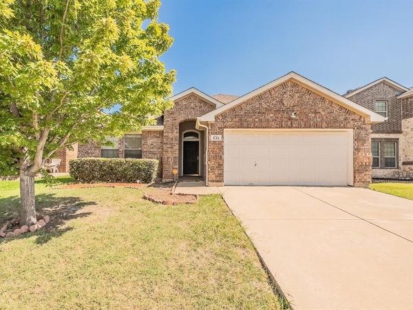 536 Goldstone Lane, Fort Worth, TX 76131