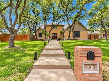 7505 Canyon Crest Court, Fort Worth, TX 76179