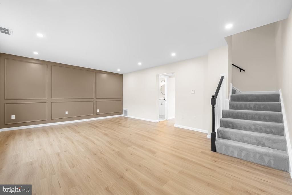 1831 ADDISON ROAD S , DISTRICT HEIGHTS, MD 20747