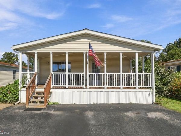 143 TULIP CIRCLE, EPHRATA, PA 17522