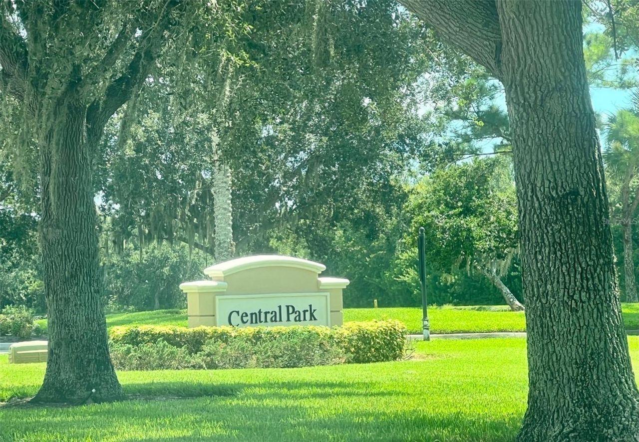 304 Beacon Harbour Loop, Bradenton, FL 34212 Photo