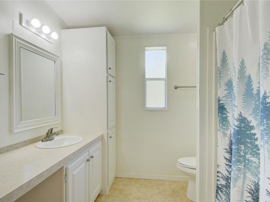 Property Image 64
