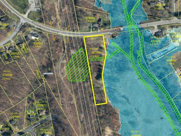 Route 376 , Wappingers Falls, NY 12590