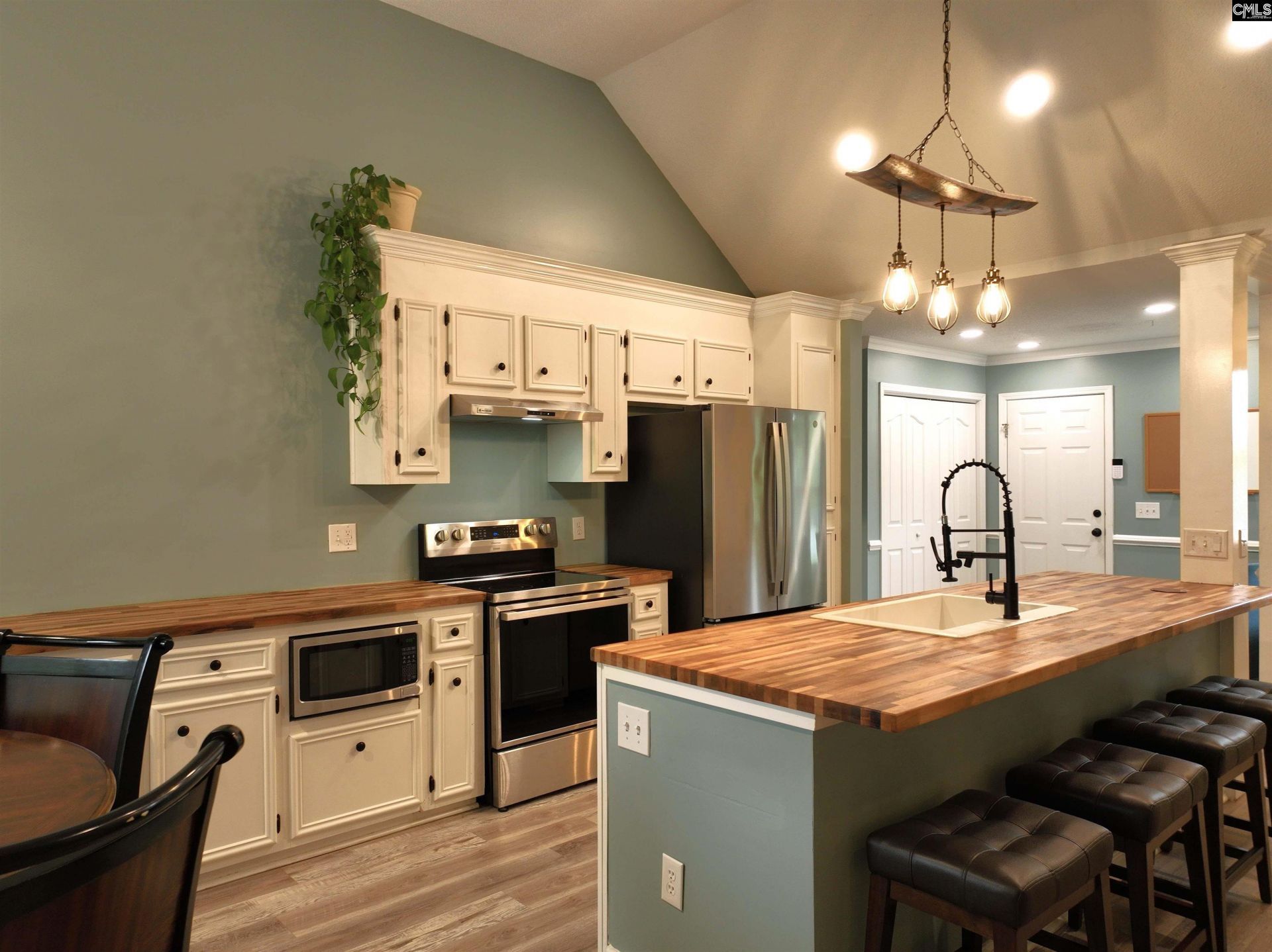 500 Whispering Winds Drive Photo 10