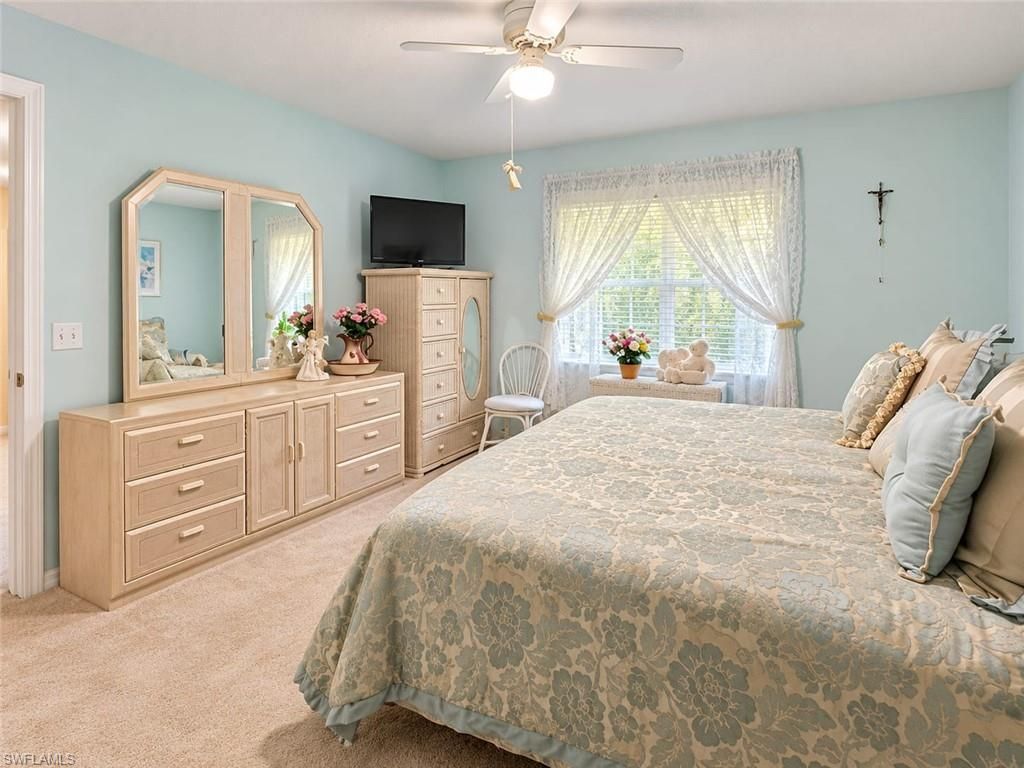 281 Gabriel Cir, Unit 6, Naples, FL 34104 Photo