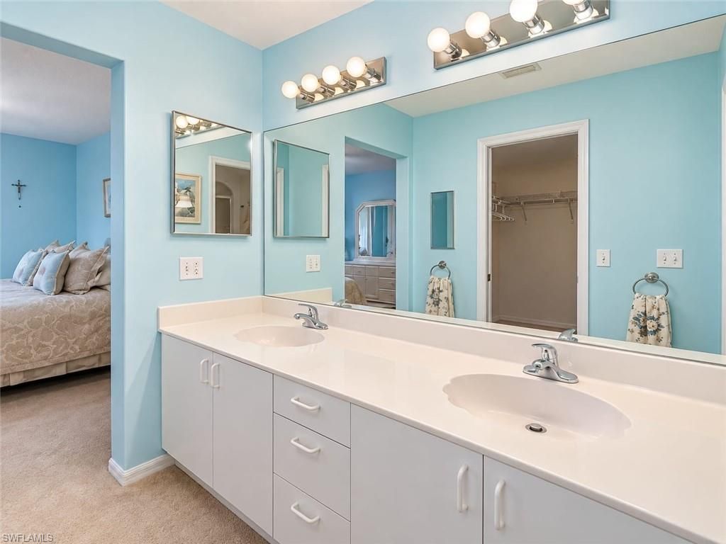 281 Gabriel Cir, Unit 6, Naples, FL 34104 Photo